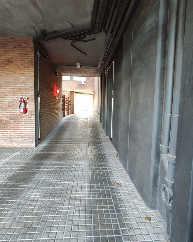 COCHERA - EDIFICIO BAUEN