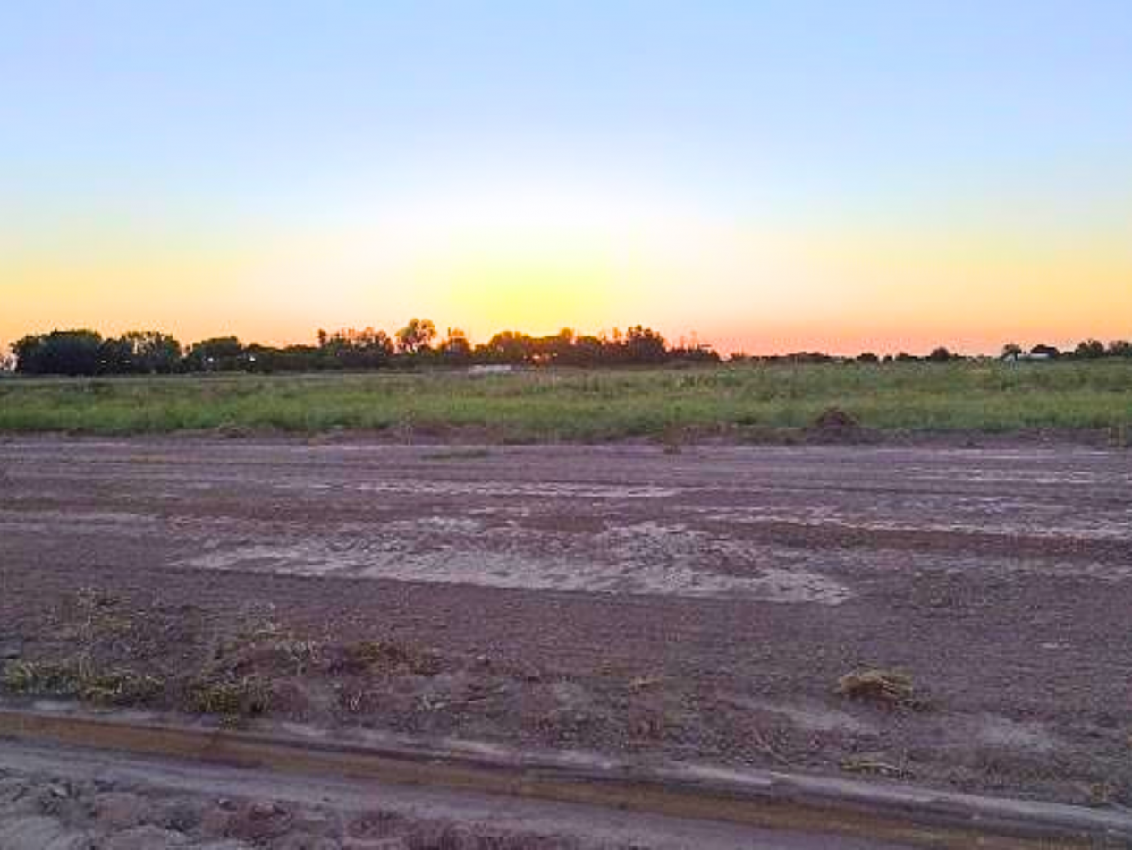 LOTE - BARRIO CERCANO