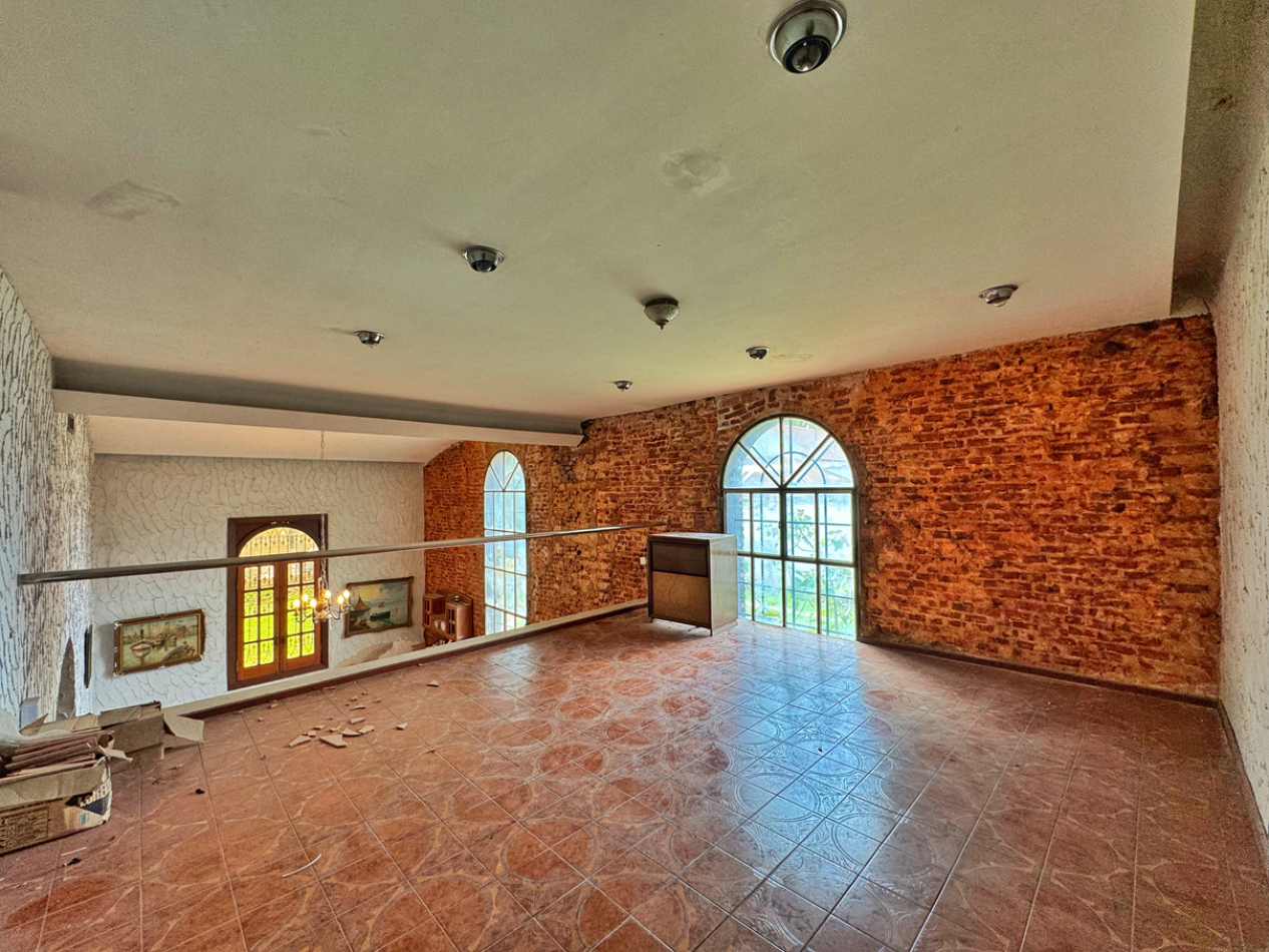 INMUEBLE POTENCIAL INSTITUCIONAL